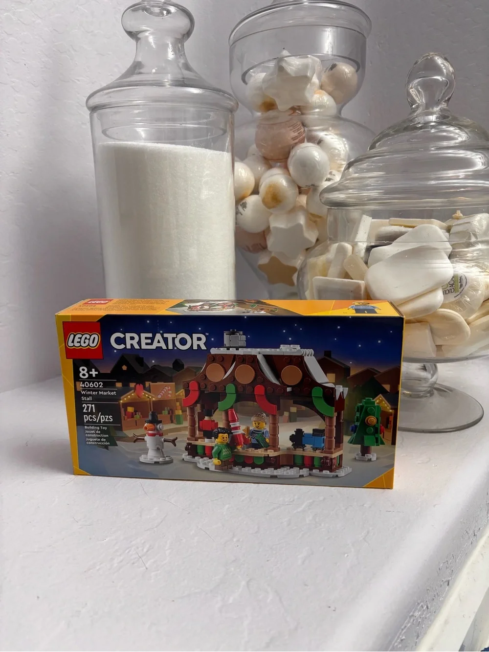 Lego Creator 40602 Winter Market Stall - Picture 2 of 2